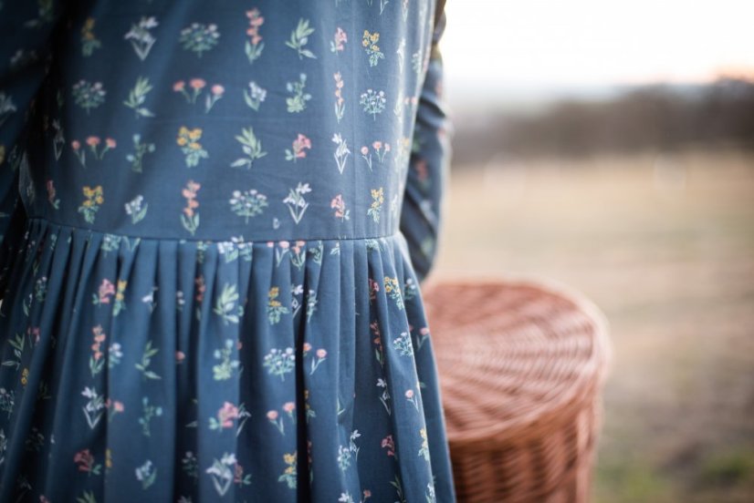 Badatelka a herbář